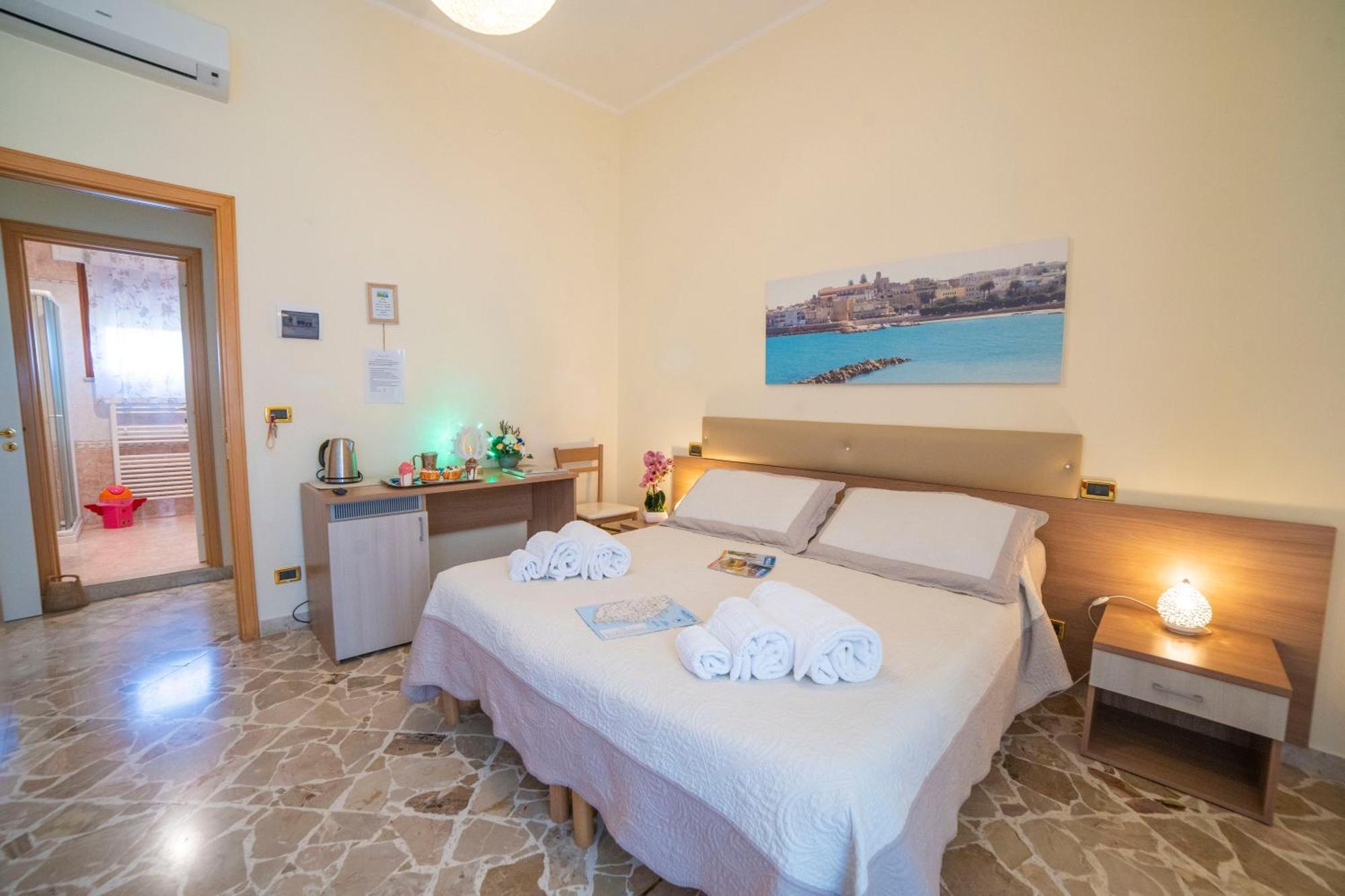 B&B A Due Passi Otranto Exteriér fotografie