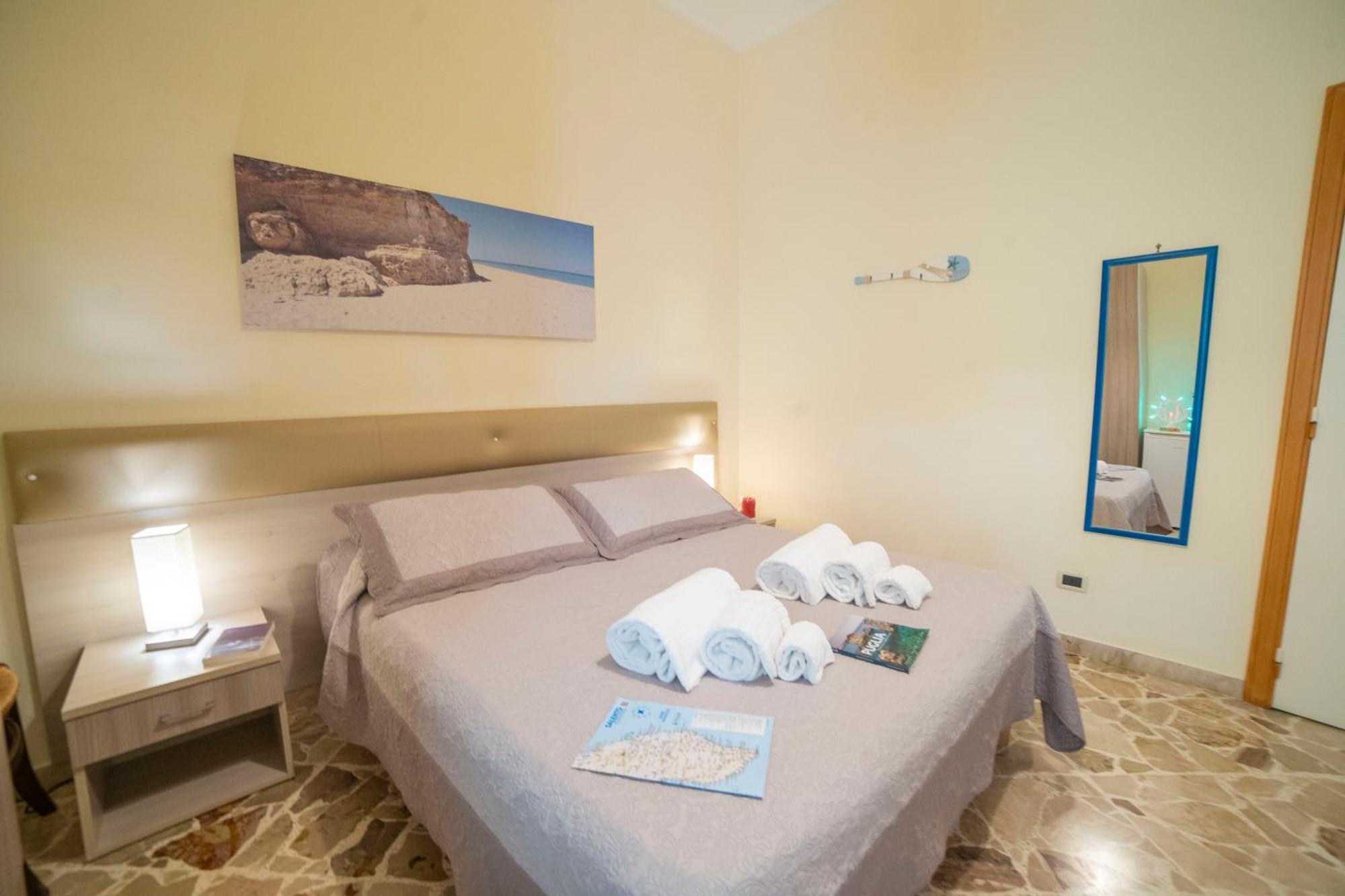 B&B A Due Passi Otranto Exteriér fotografie